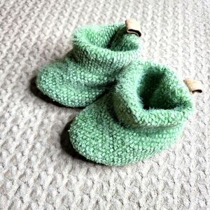 Baby Boys Booties - Cloud Island Olive Green Size 3-6M